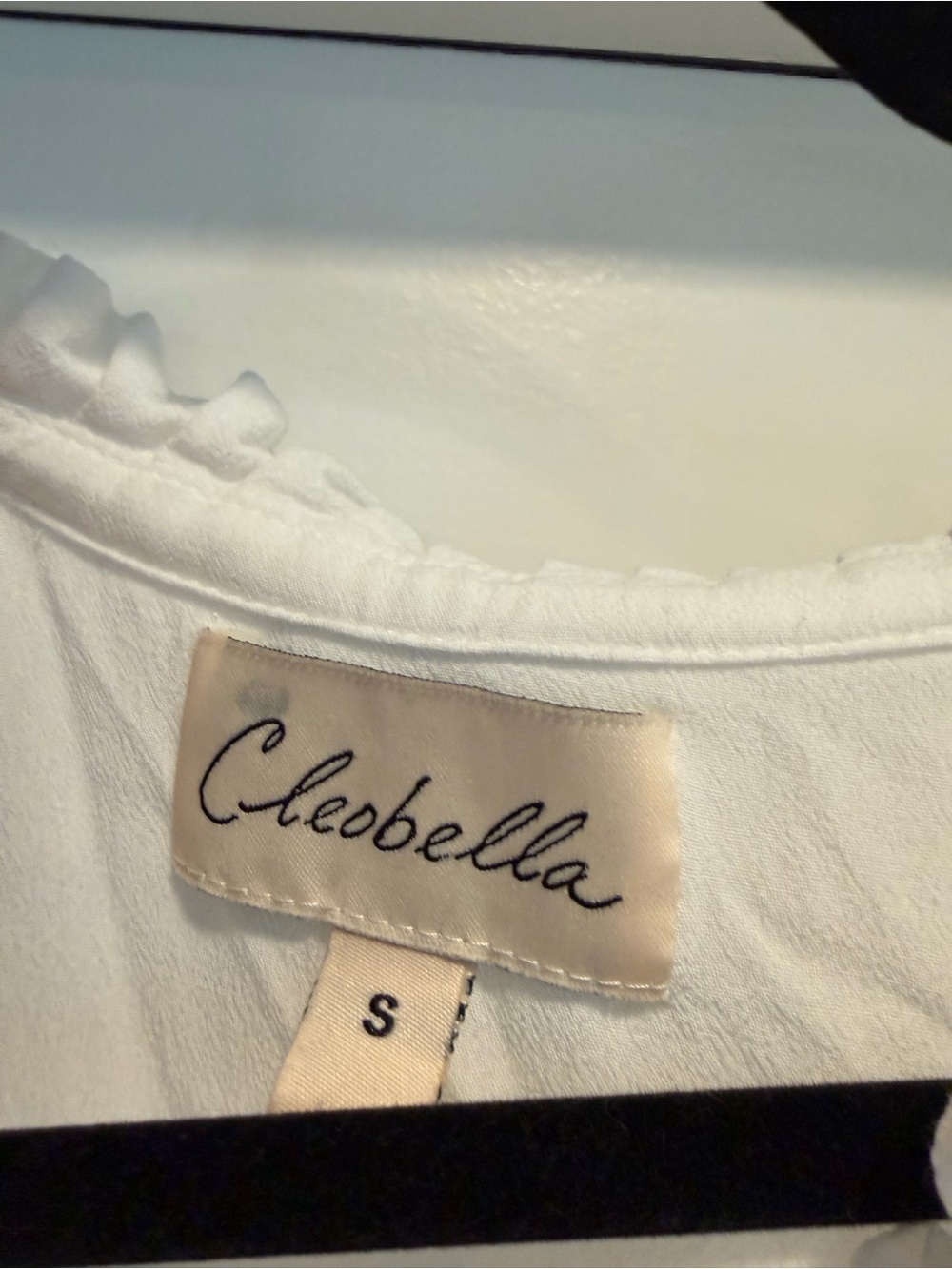 Cleobella White Ruffle Button Blouse - Picture 4 of 4